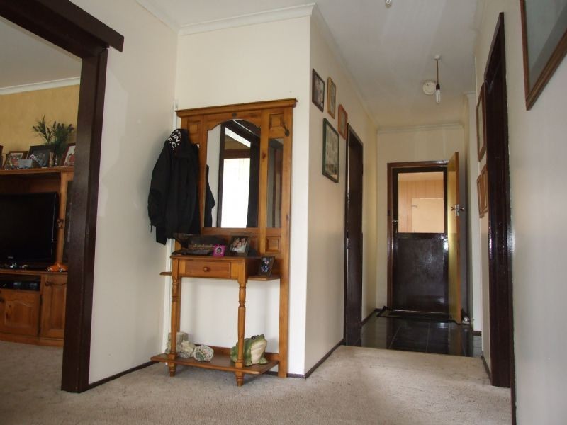 29 Staff Street, Moe VIC 3825