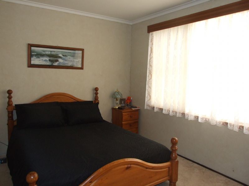 29 Staff Street, Moe VIC 3825