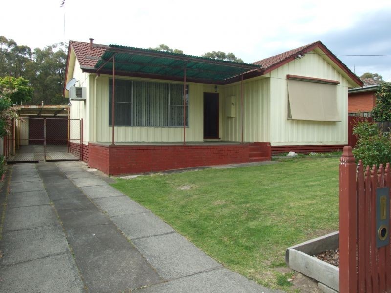 29 Staff Street, Moe VIC 3825
