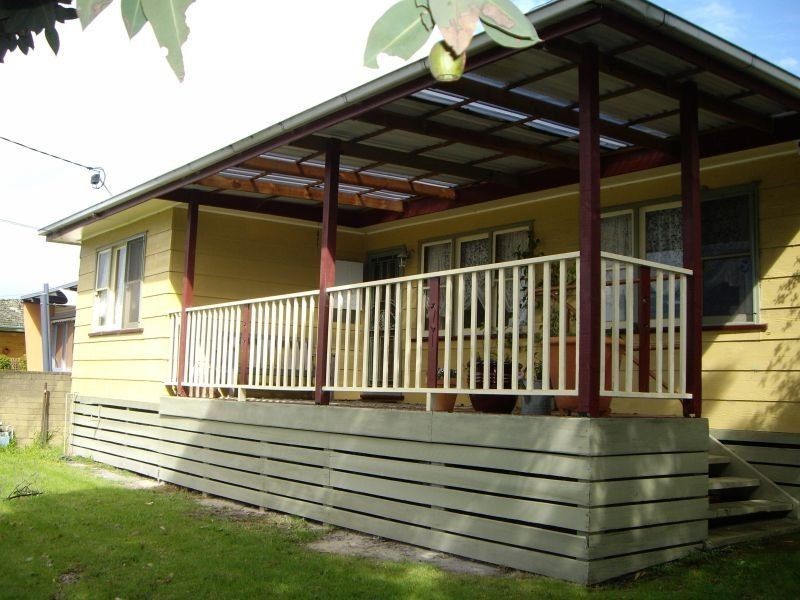 17 Paisley Street, Newborough VIC 3825