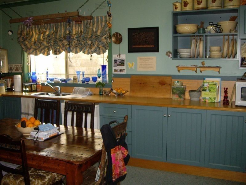 17 Paisley Street, Newborough VIC 3825