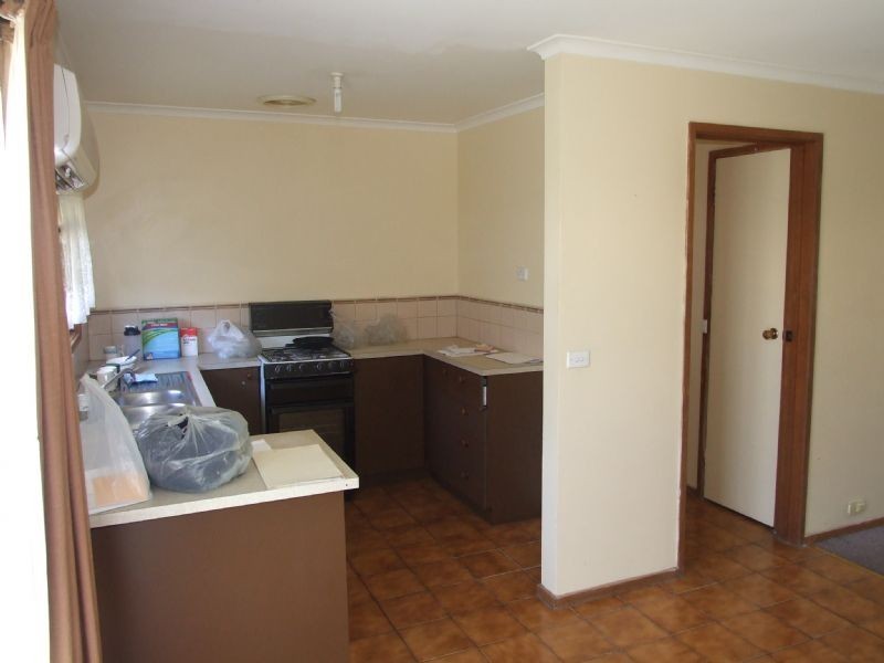 2/33 Bennett Street, Moe VIC 3825