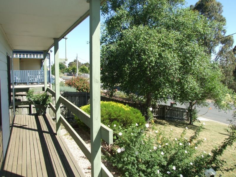 43 Tooronga Road, Willow Grove VIC 3825