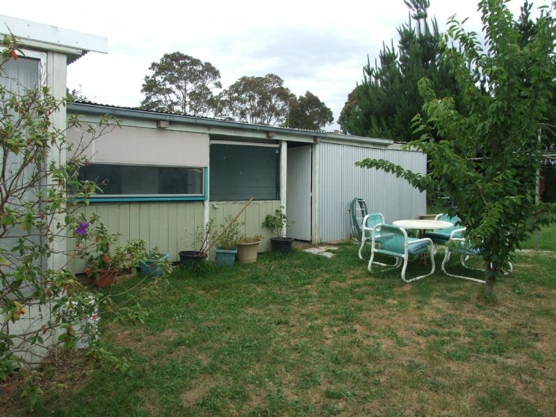 57 Service Road, Moe VIC 3825