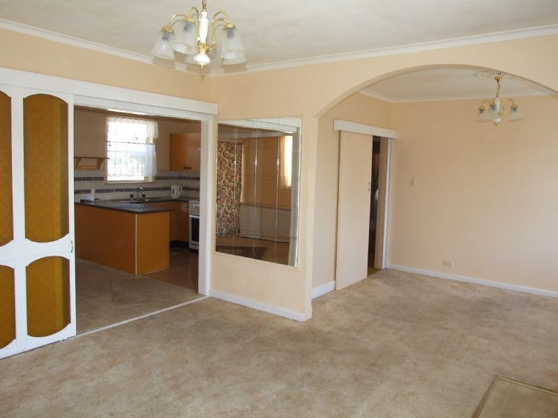 10 Lincoln Street, Moe VIC 3825