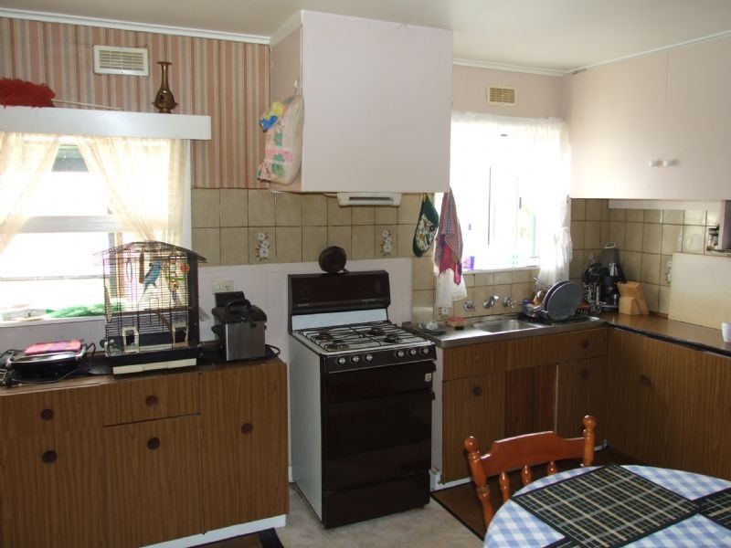 13 Powell Street, Newborough VIC 3825