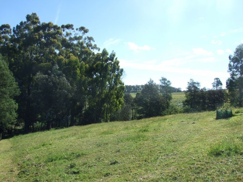 2 Whitelaw Court, Rawson VIC 3825