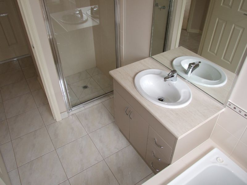 3/63 Monash Road, Newborough VIC 3825