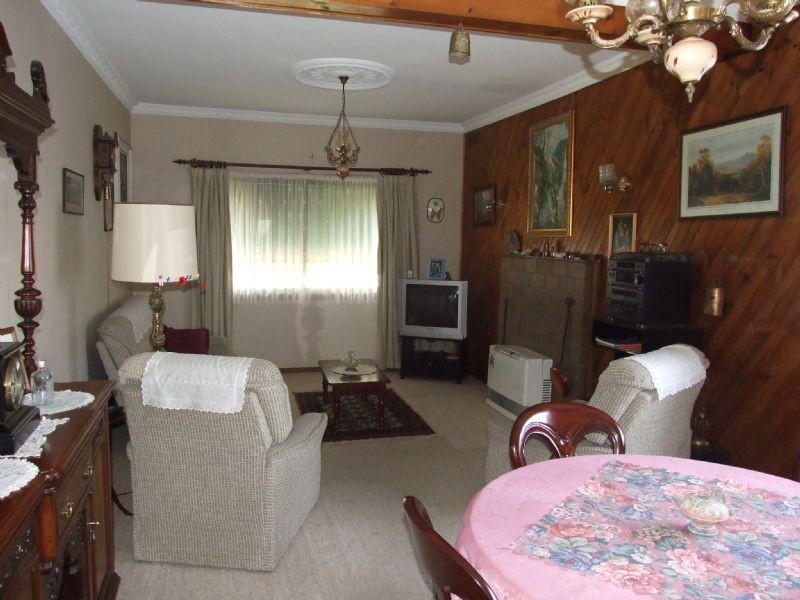 5 Wuttrich Street, Moe VIC 3825
