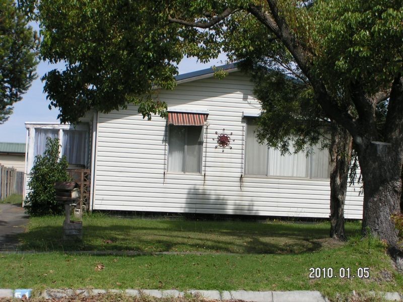 51 Boolarra Avenue, Newborough VIC 3825