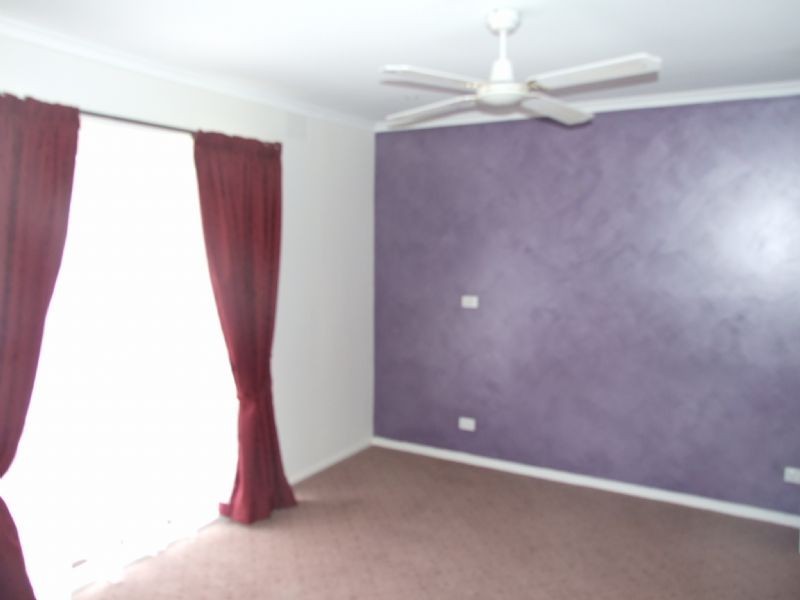 6 Jeeralang Avenue, Newborough VIC 3825