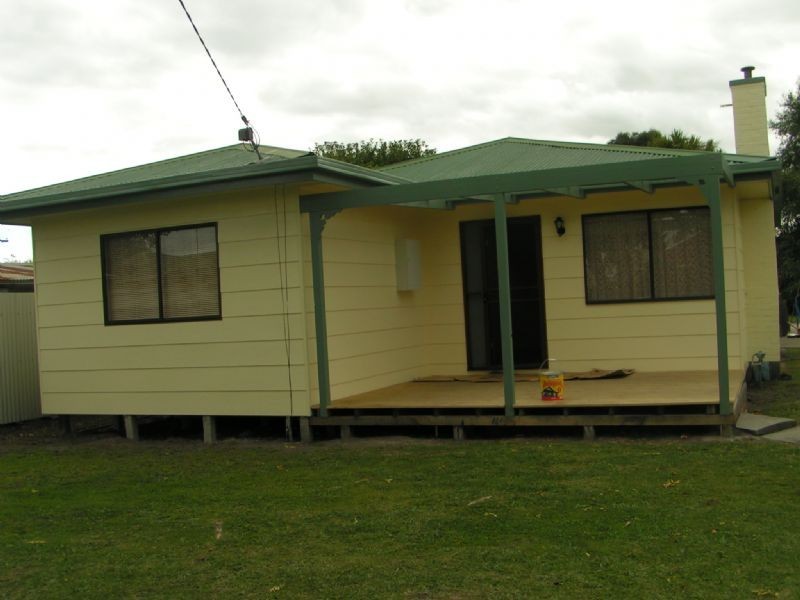 2 Bruce Street, Moe VIC 3825