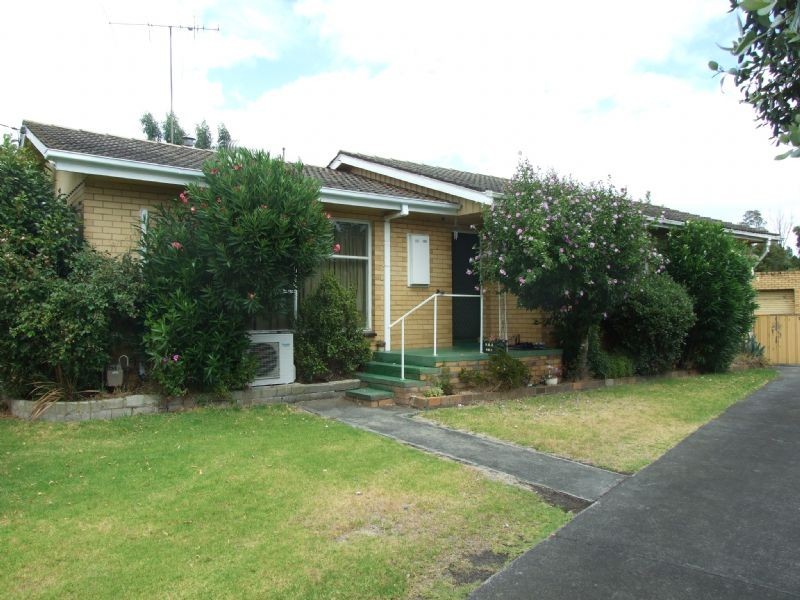 4 Mervyn Street, Moe VIC 3825