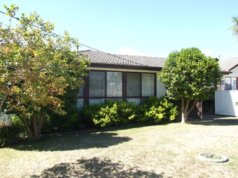 25 Stoddart Street, Moe VIC 3825