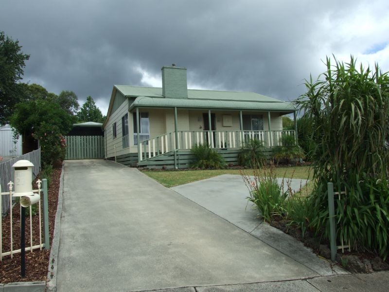 23 Scott Avenue, Moe VIC 3825