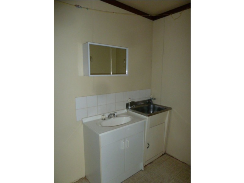 3/69 Moore Street, Moe VIC 3825