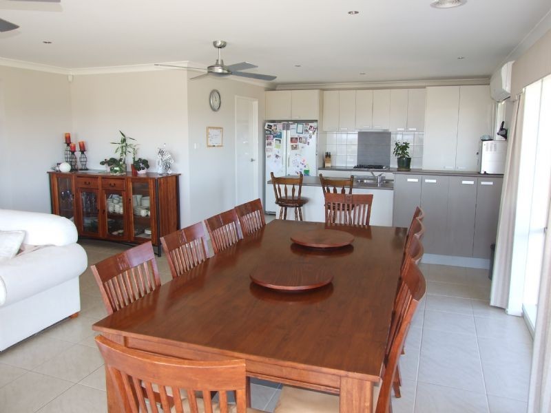 5 Sharnee Court, Moe VIC 3825