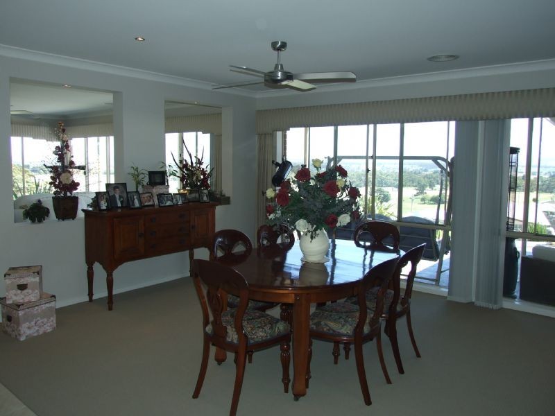 5 Sharnee Court, Moe VIC 3825