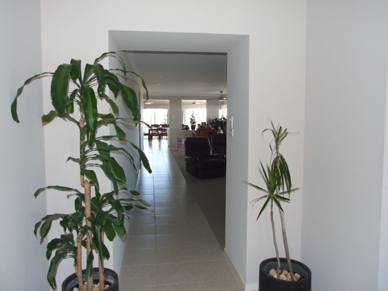 5 Sharnee Court, Moe VIC 3825