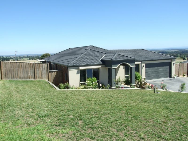 5 Sharnee Court, Moe VIC 3825