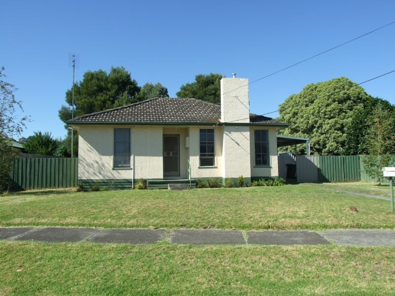 1 Marshall Avenue, Moe VIC 3825
