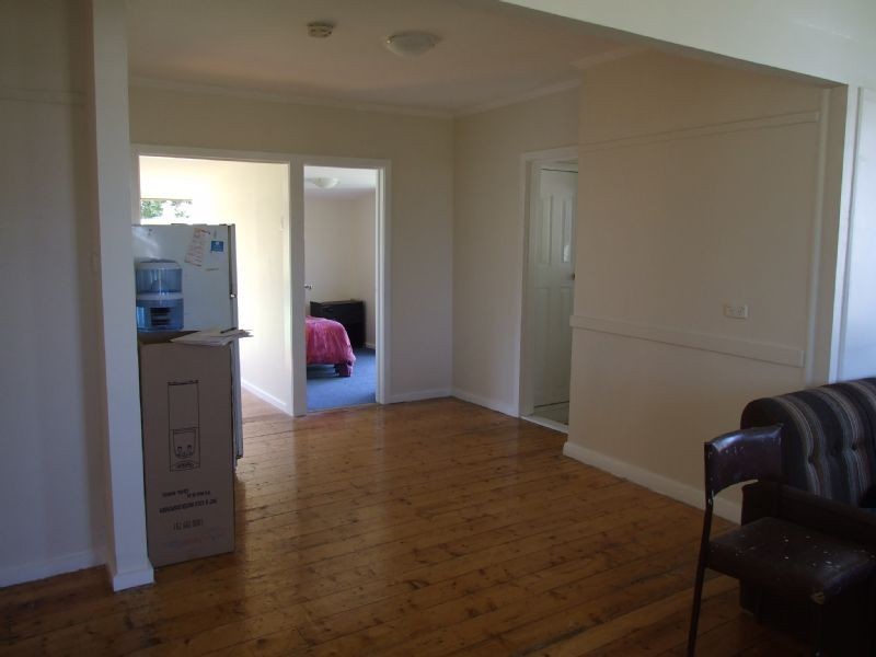 1 Marshall Avenue, Moe VIC 3825