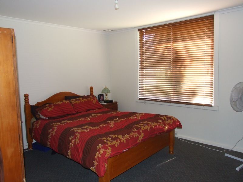 7 Boolarra Avenue, Newborough VIC 3825