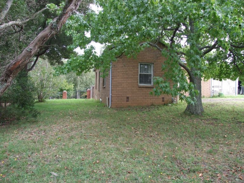 37 Old Coalville Road, Moe VIC 3825