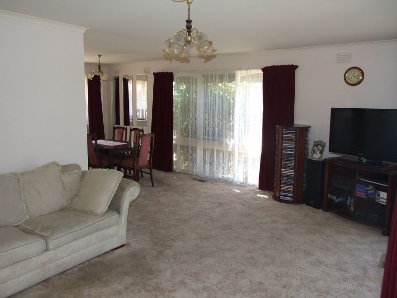 14 Tresswell Avenue, Newborough VIC 3825