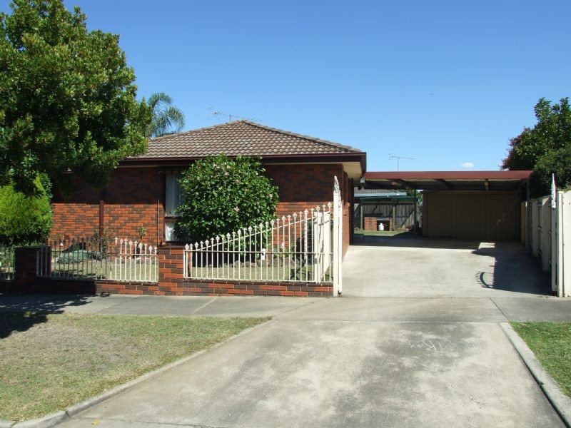 14 Tresswell Avenue, Newborough VIC 3825