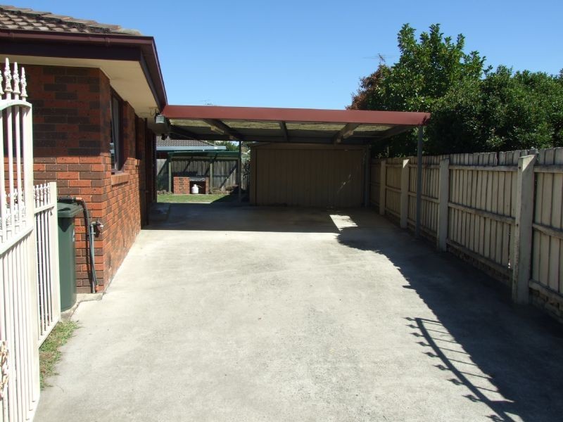 14 Tresswell Avenue, Newborough VIC 3825