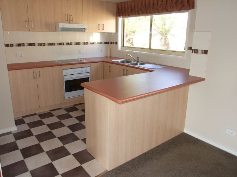 5 Orion Court, Moe VIC 3825