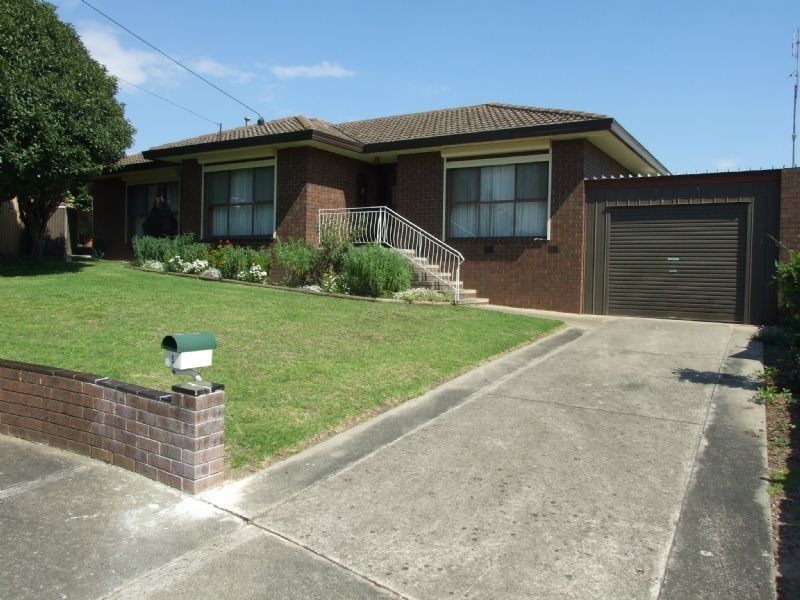 5 Coto Court, Moe VIC 3825