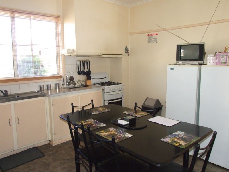 15 Lincoln Street, Moe VIC 3825