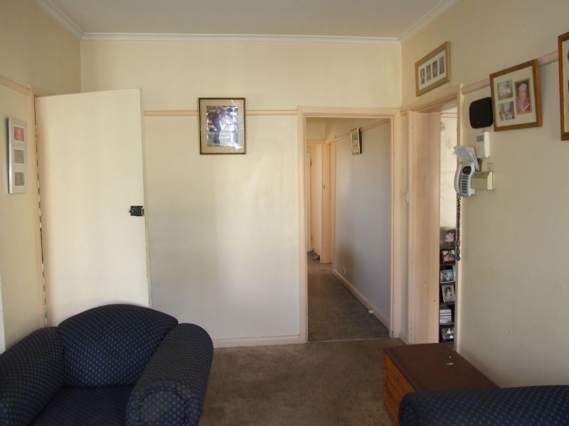 15 Lincoln Street, Moe VIC 3825