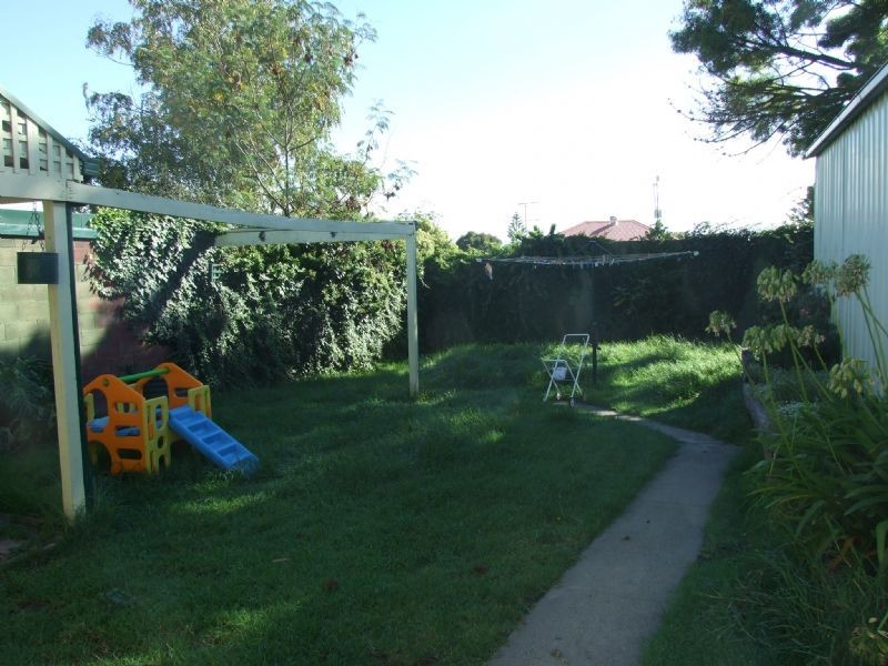 15 Lincoln Street, Moe VIC 3825