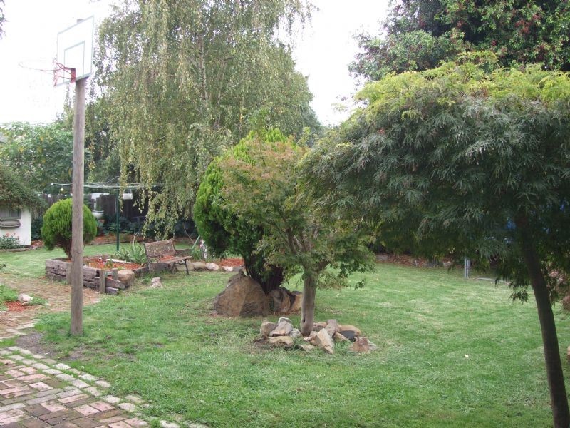 15 Eden Street, Moe VIC 3825