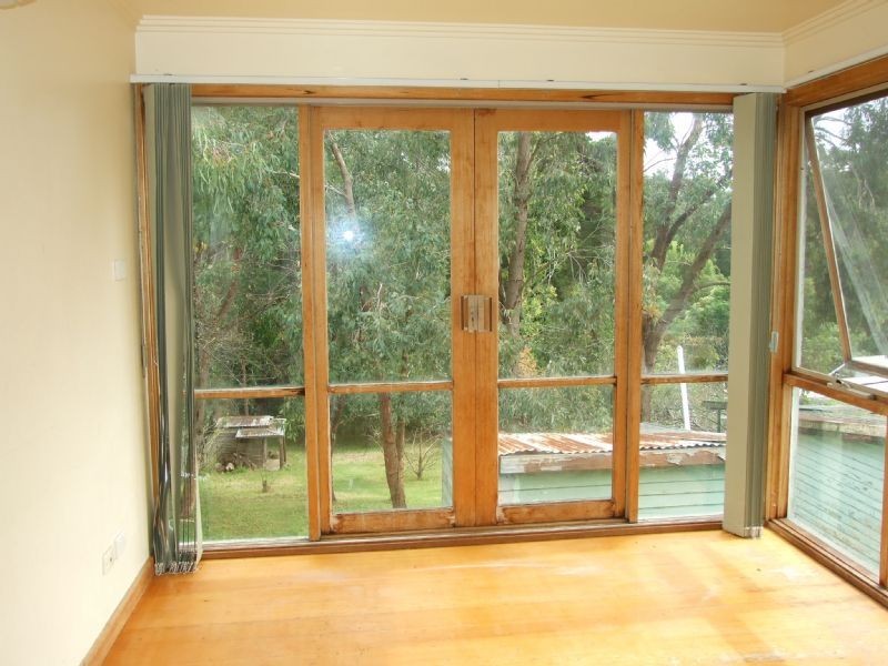 26 Coalville Road, Moe VIC 3825