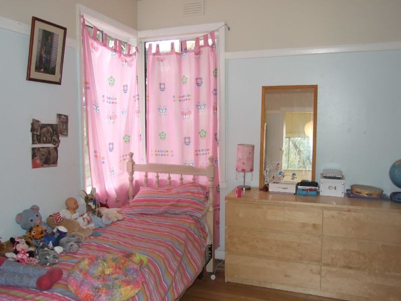 26 Coalville Road, Moe VIC 3825