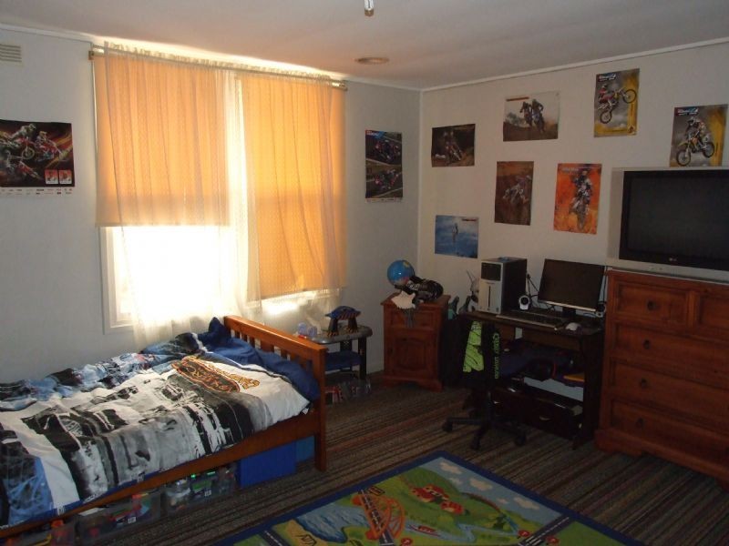 19 Northern Avenue, Newborough VIC 3825