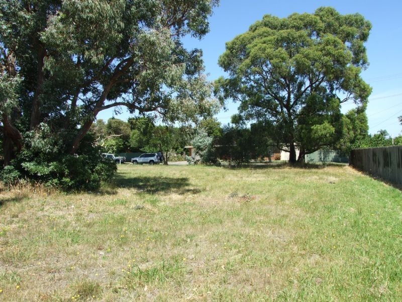 15 Stirling Street, Moe VIC 3825