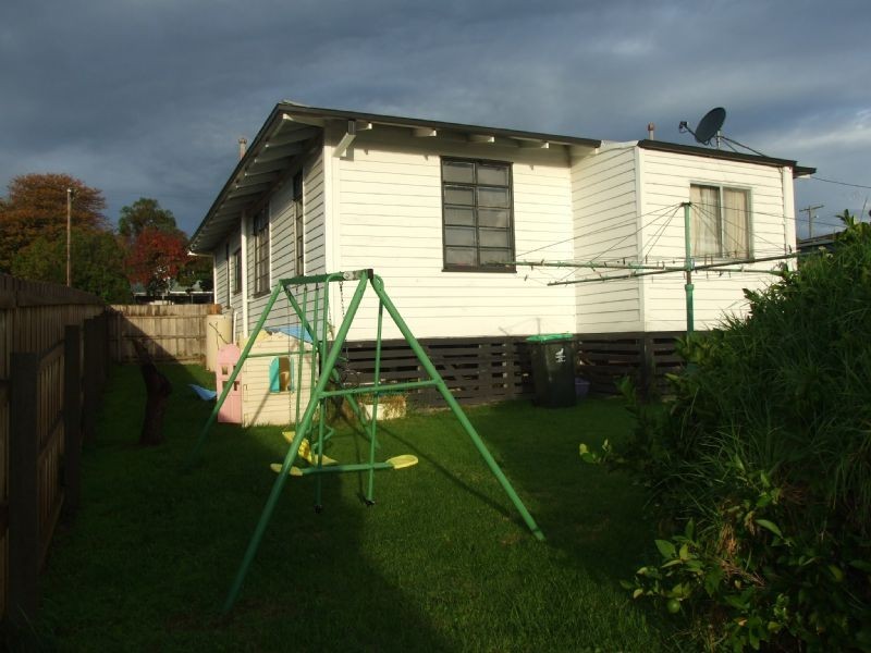 42 Prince Street, Moe VIC 3825