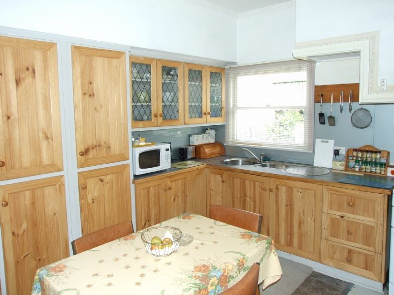 57 Service Road, Moe VIC 3825