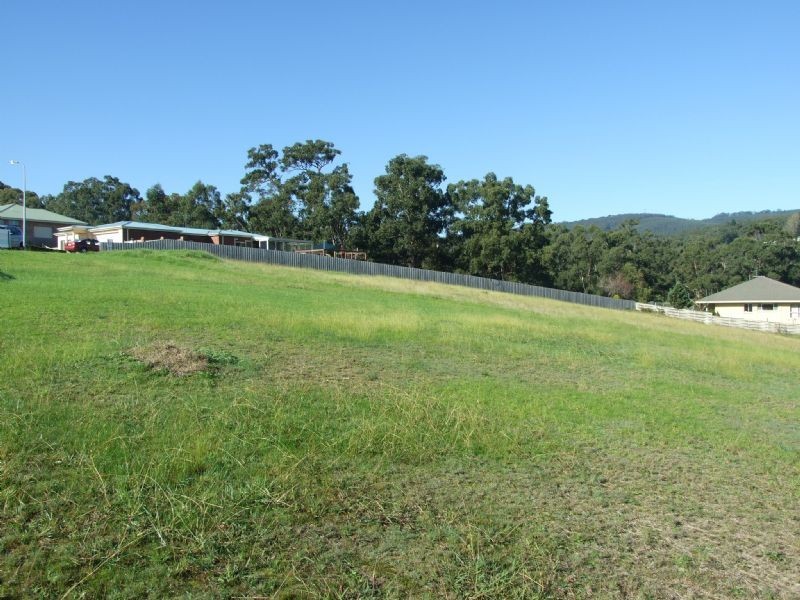 31 Comans Way, Moe VIC 3825