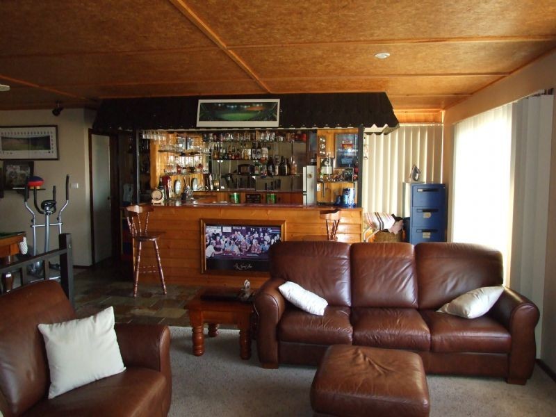 18 Griffin Street, Moe VIC 3825