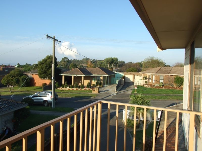 18 Griffin Street, Moe VIC 3825