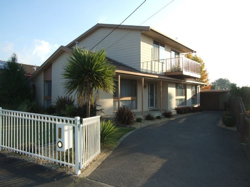 18 Griffin Street, Moe VIC 3825