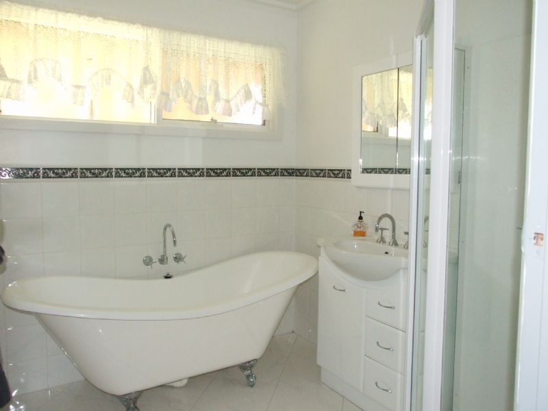 23 May Street, Moe VIC 3825