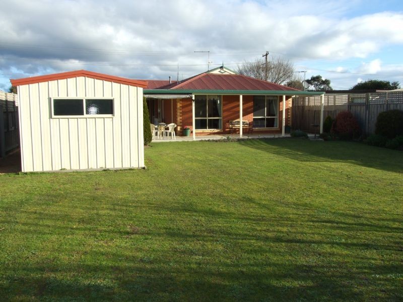 13 Hunter Street, Moe VIC 3825