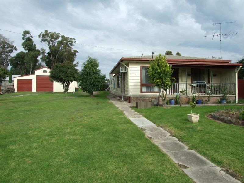 35 South Street, Moe VIC 3825